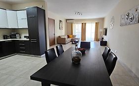Large Apartment In Marsascala. Sleeps 6